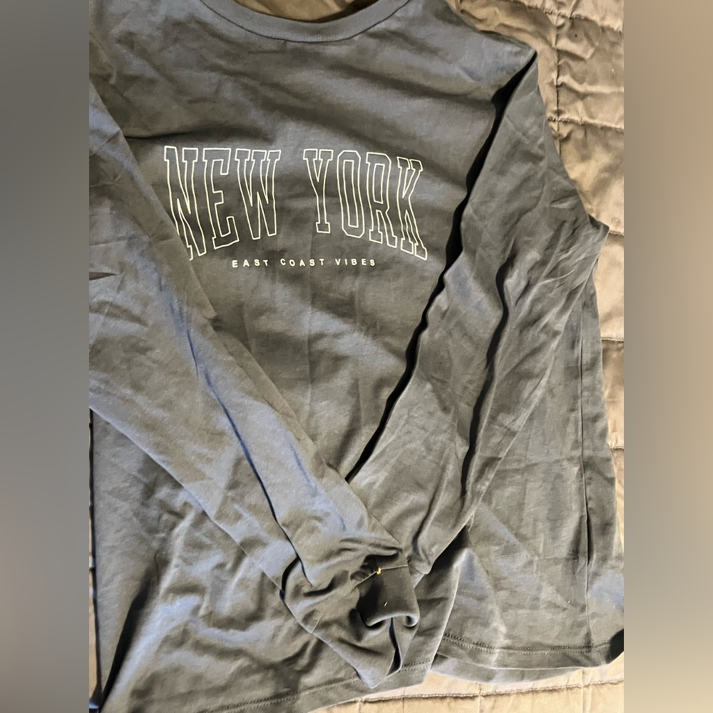 New York long sleeve shirt